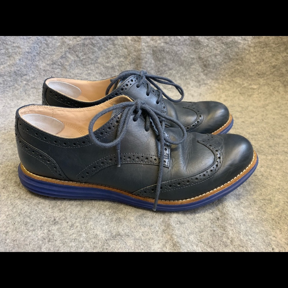 Cole Haan Lunar Grand Women’s 8 B Navy Blue